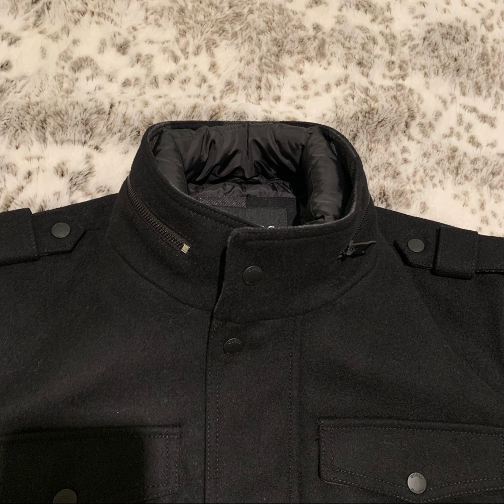Guess Mens Military-Inspired Coat with Plaid Detail - Picture 6 of 12